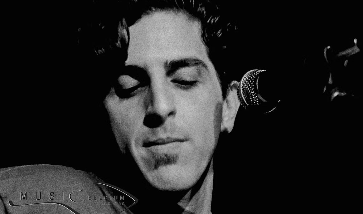 Né un 1 août : Michael Penn est le chanteur de cette famille d’acteurs