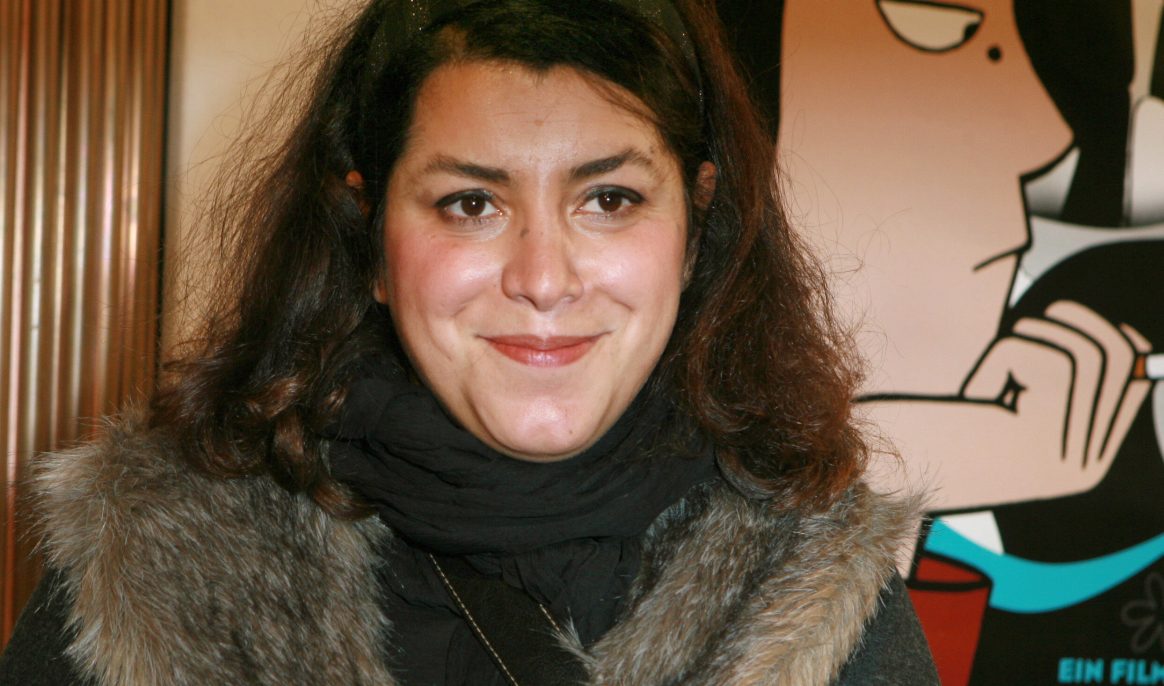 Décès de Marjane Satrapi : elle avait raconté la révolution iranienne dans 'Persepolis', chef‑d’œuvre de la BD