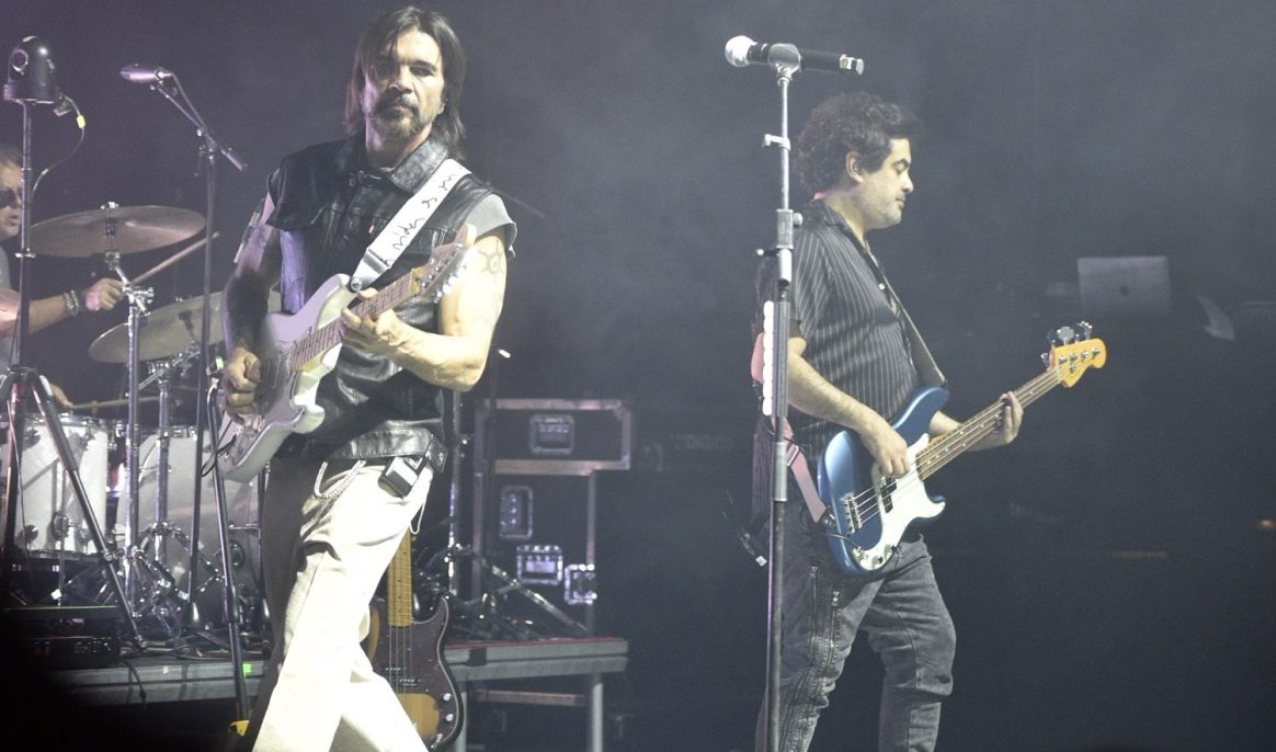 EN IMAGES - Juanes : le prodige du rock colombien fait de l'oeil à l’Europe