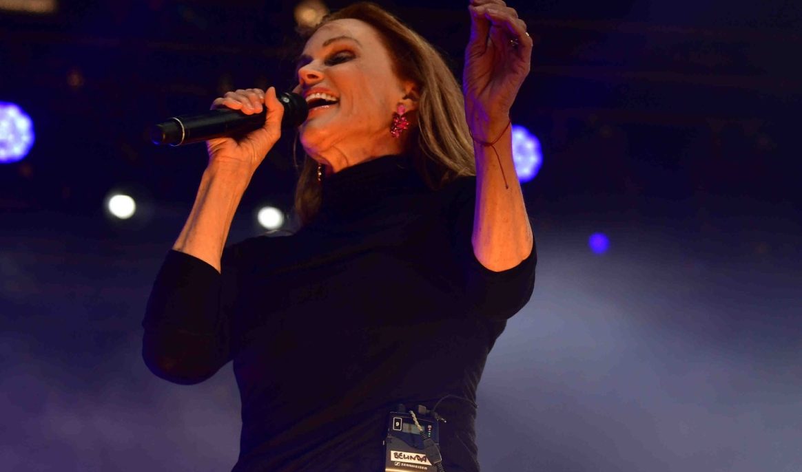 Née un 17 août : Belinda Carlisle, l’ex-chanteuse des Go-Go’s a toujours le beat