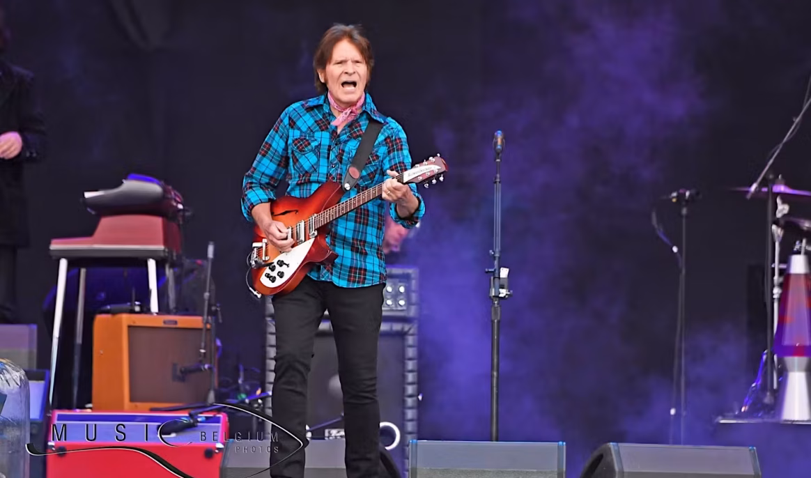 Né un 28 mai : John Fogerty, la légende de Creedence Clearwater Revival