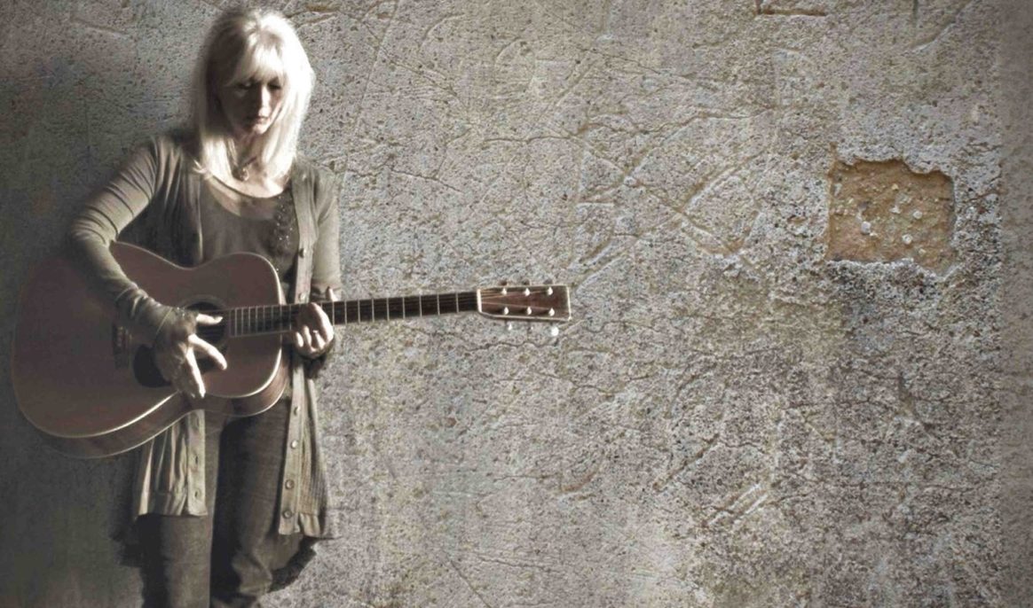 EN TOURNEE - Emmylou Harris, voix majeure et engagée de la musique américaine