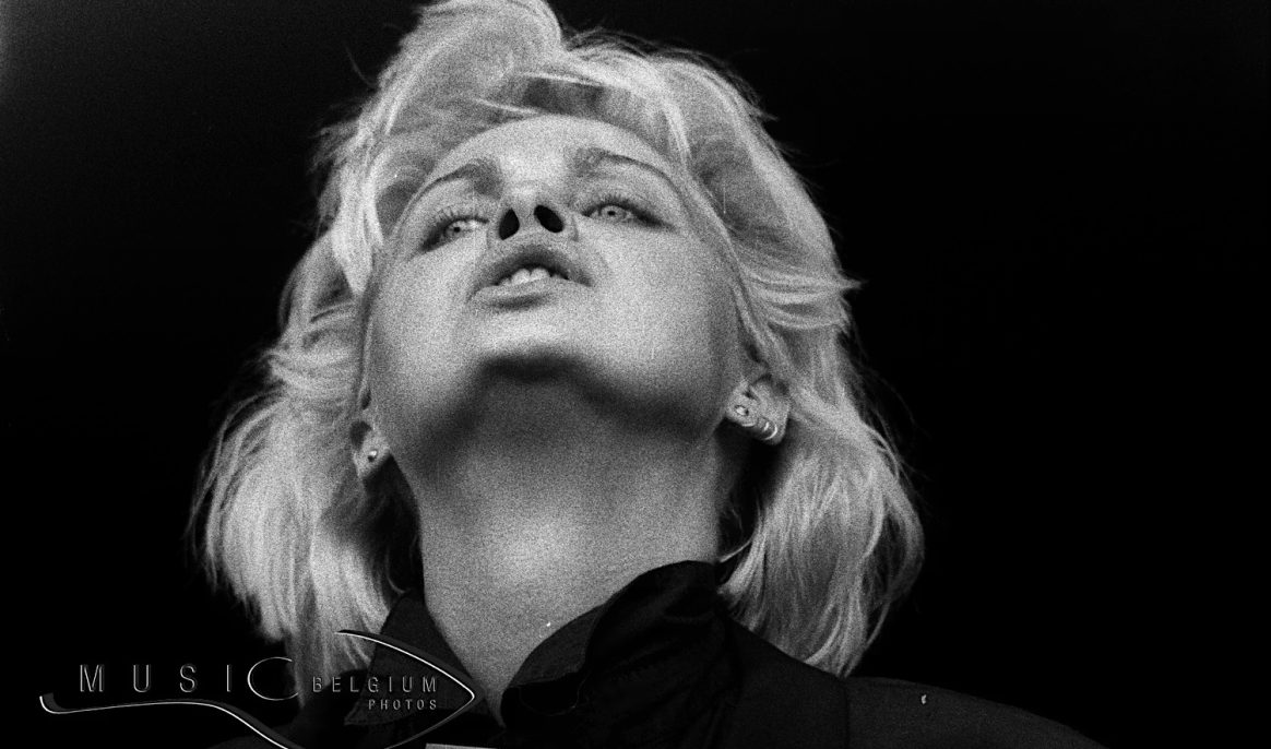 Née un 21 juin : Anja Huwe, prêtresse gothique de X-Mal Deutschland