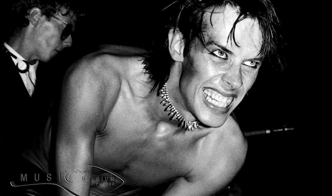 Né un 11 juillet: Peter Murphy, grand architecte de Bauhaus
