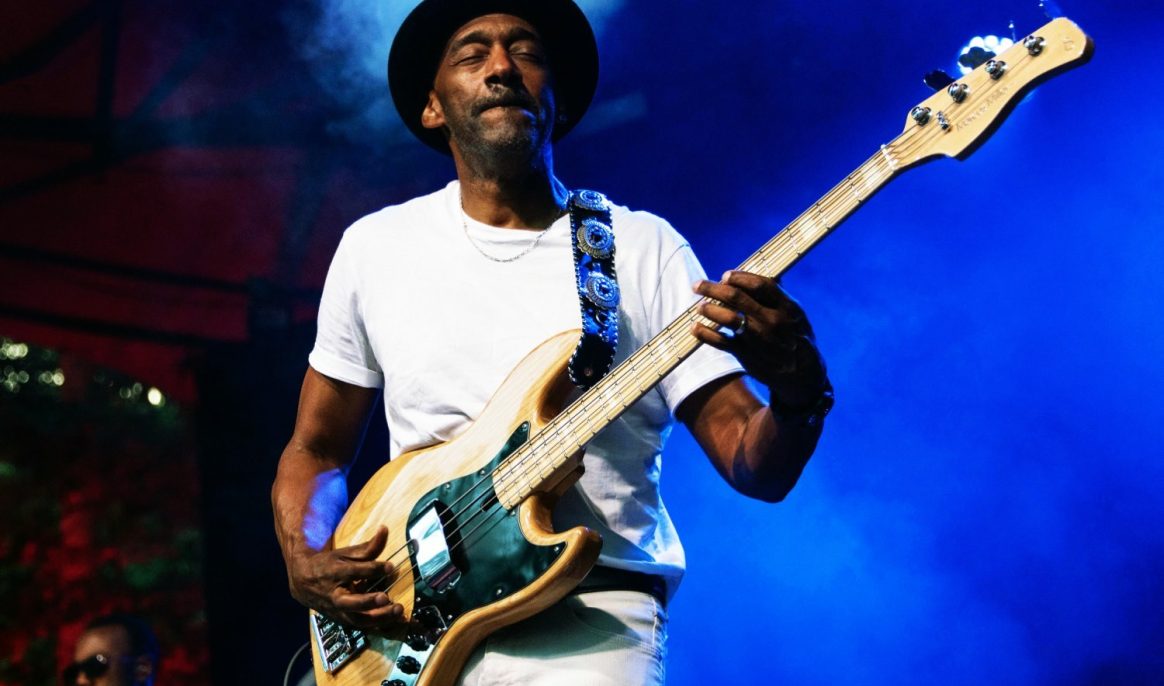 Né un 14 juin : Marcus Miller célèbre le centenaire de son complice Miles Davis