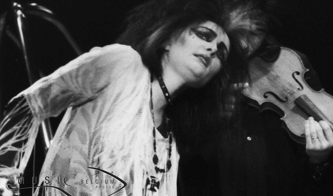 Née un 27 mai : Siouxsie Sioux (Banshees), grande prêtresse de la new wave anglaise