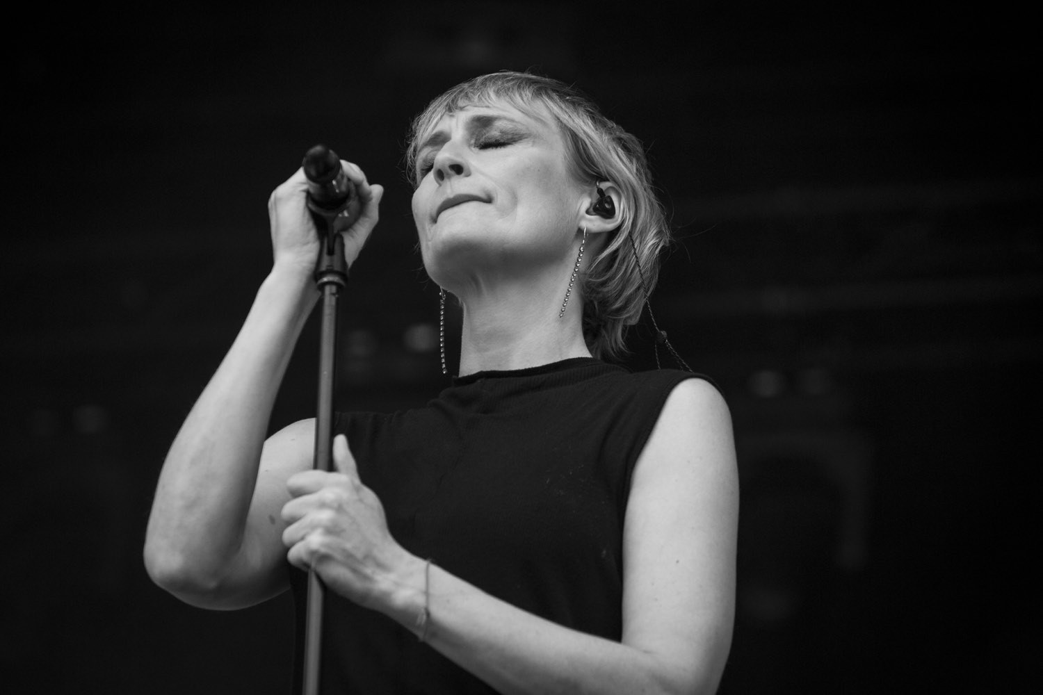 https://the-global.ams3.digitaloceanspaces.com/general/etienne-tordoir/hooverphonic_spa_25726.jpg