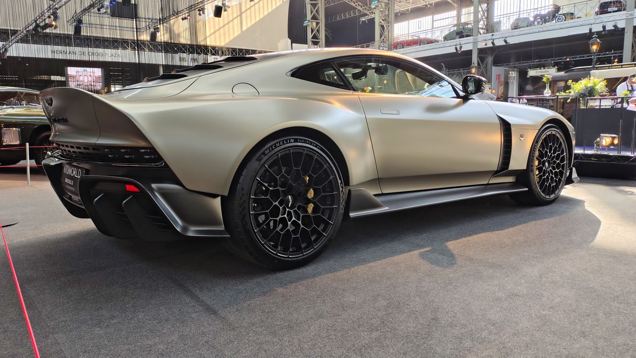 Aston Martin Valour