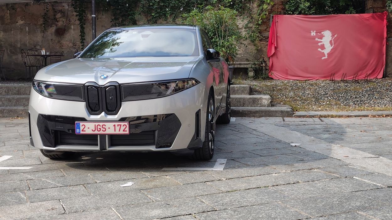 BMW iX3 50 xDrive