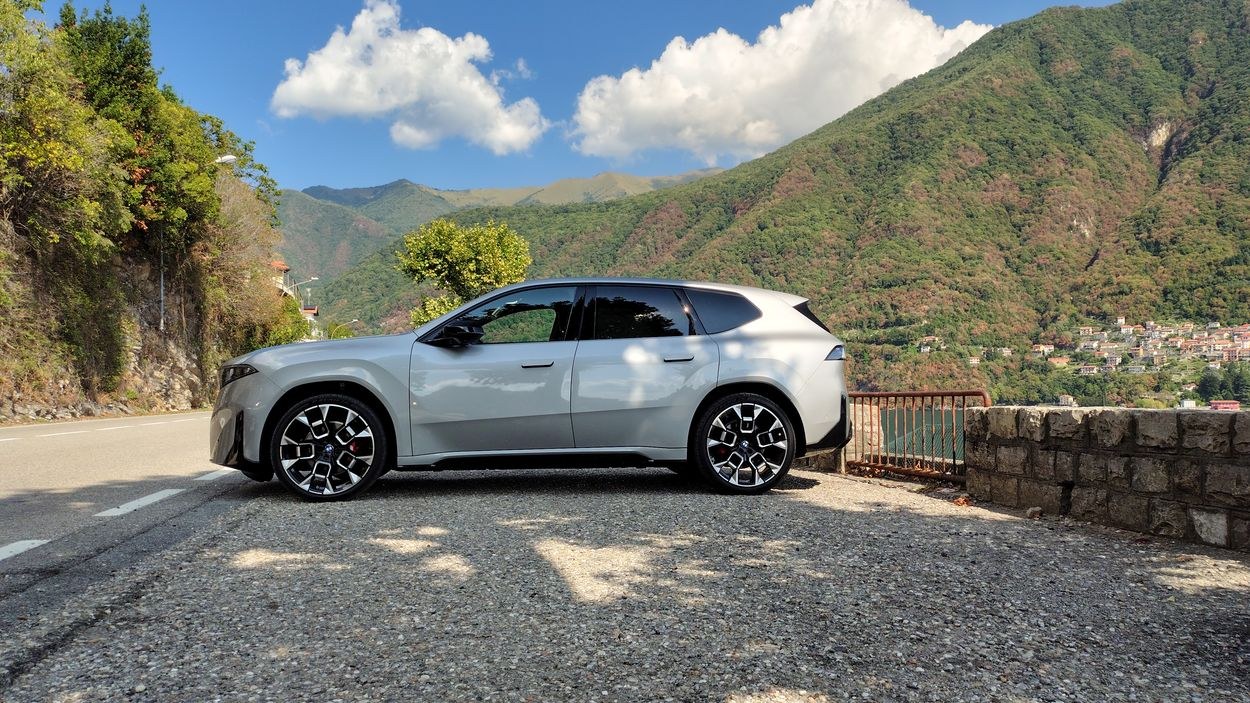 BMW iX3 50 xDrive