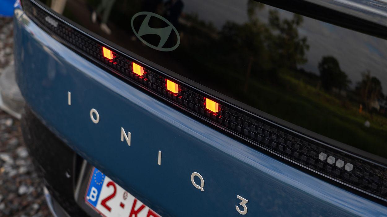 https://the-global.ams3.digitaloceanspaces.com/general/olivier/Hyundai-Ioniq-3-Astara/Hyundai-Ioniq-3-2026-Astara-rear-lights.jpg