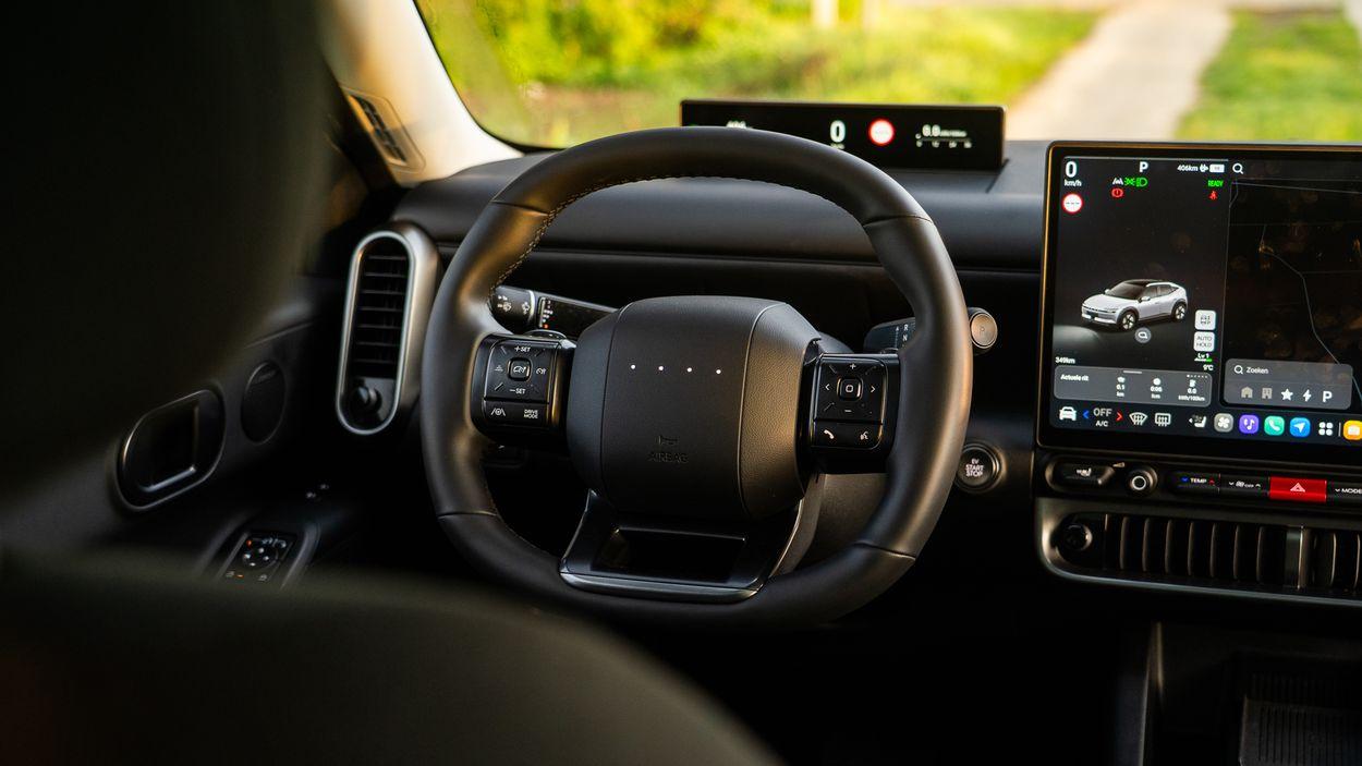 https://the-global.ams3.digitaloceanspaces.com/general/olivier/Hyundai-Ioniq-3-Astara/Hyundai-Ioniq-3-2026-Astara-steering-wheel-screen.jpg