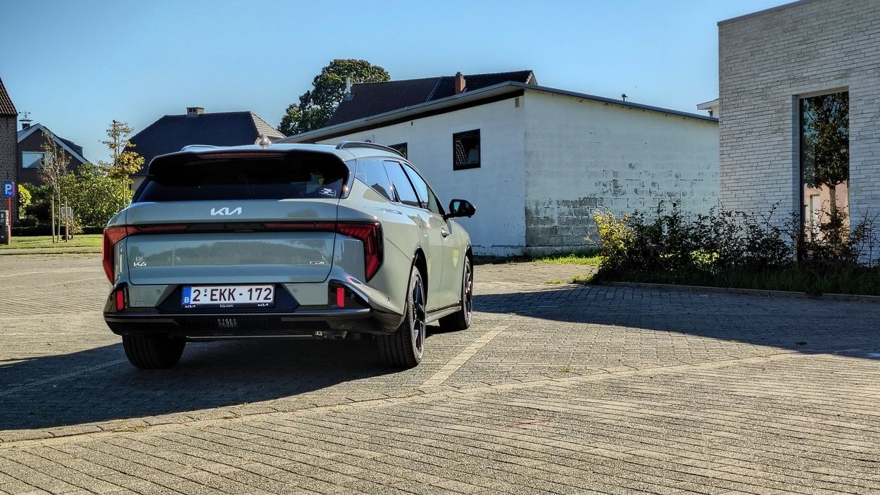 Kia K4 Sportswagon