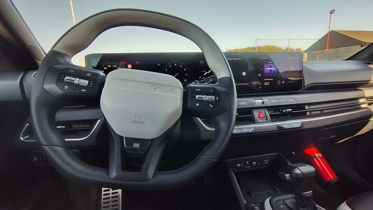 Kia K4 Sportswagon