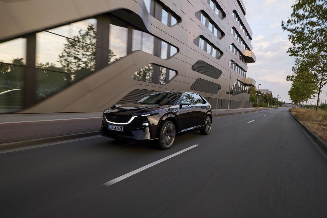 Mazda CX-6e EV SUV