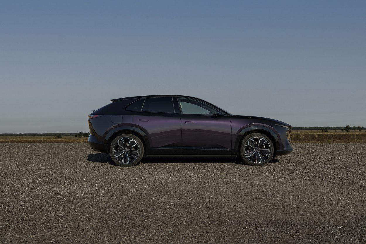 Mazda CX-6e EV SUV