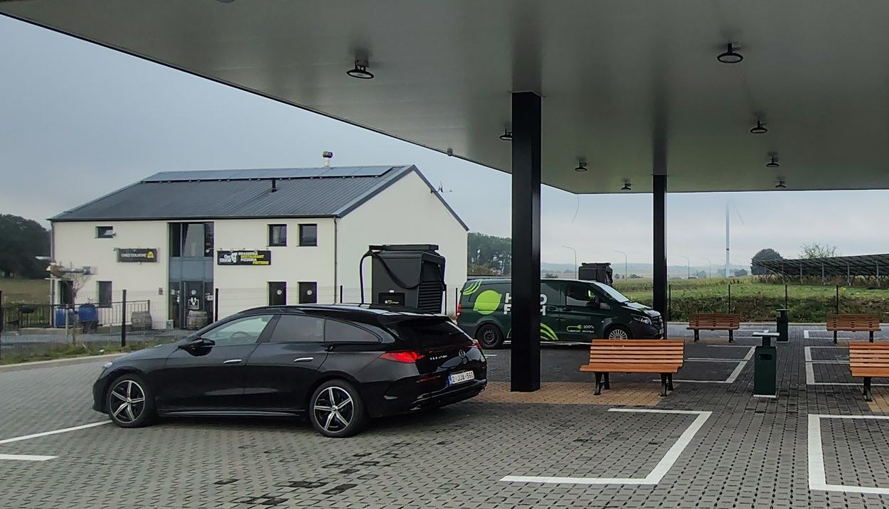 Mercedes CLA 250+ Shooting Brake charge