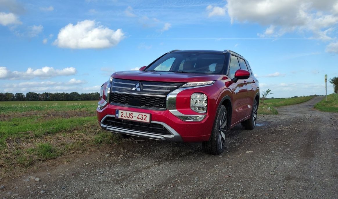 Mitsubishi Outlander PHEV