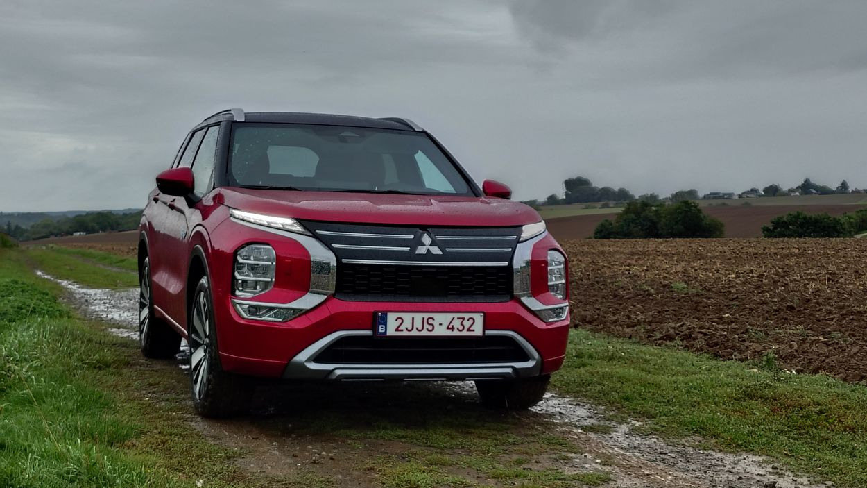 Mitsubishi Outlander PHEV
