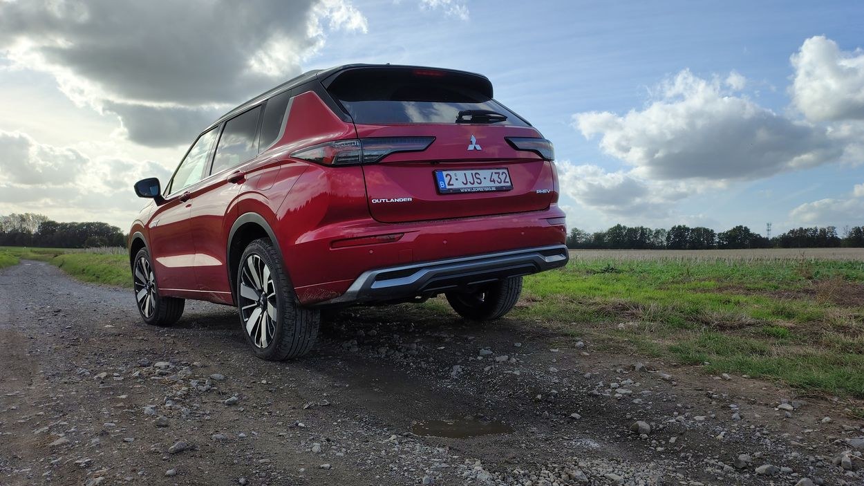 Mitsubishi Outlander PHEV