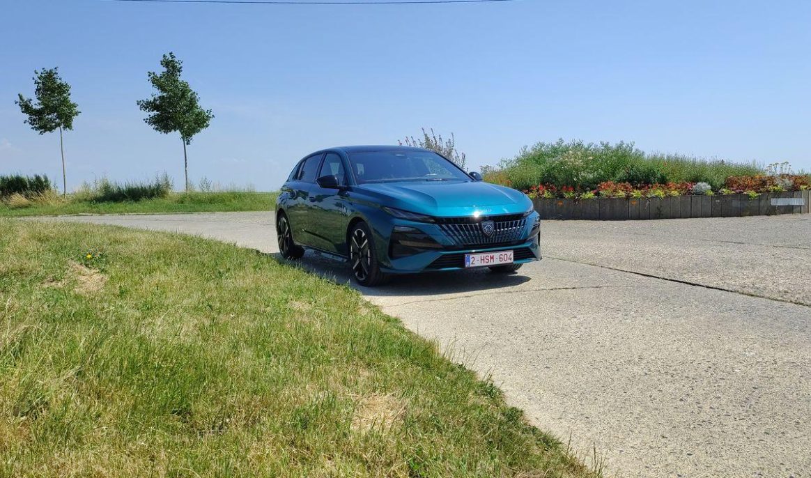 Peugeot 308 Hybrid à l’essai – Berline microhybridée enthousiaste