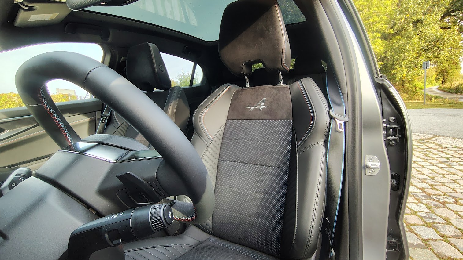 Renault Rafale Hyper Hybrid E-Tech AWD