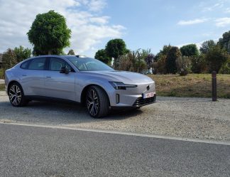 Volvo ES90