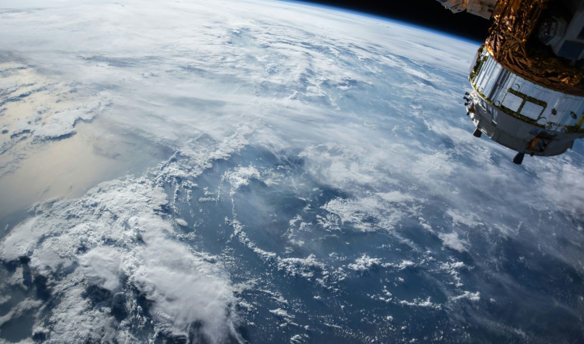 Amazon steps up Its game with 400 satellites in space