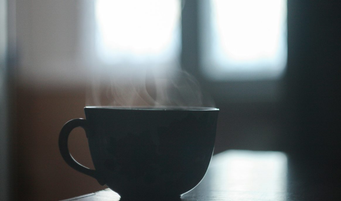 Le thé et le café trop chauds peuvent augmenter le risque de cancer de l'œsophage