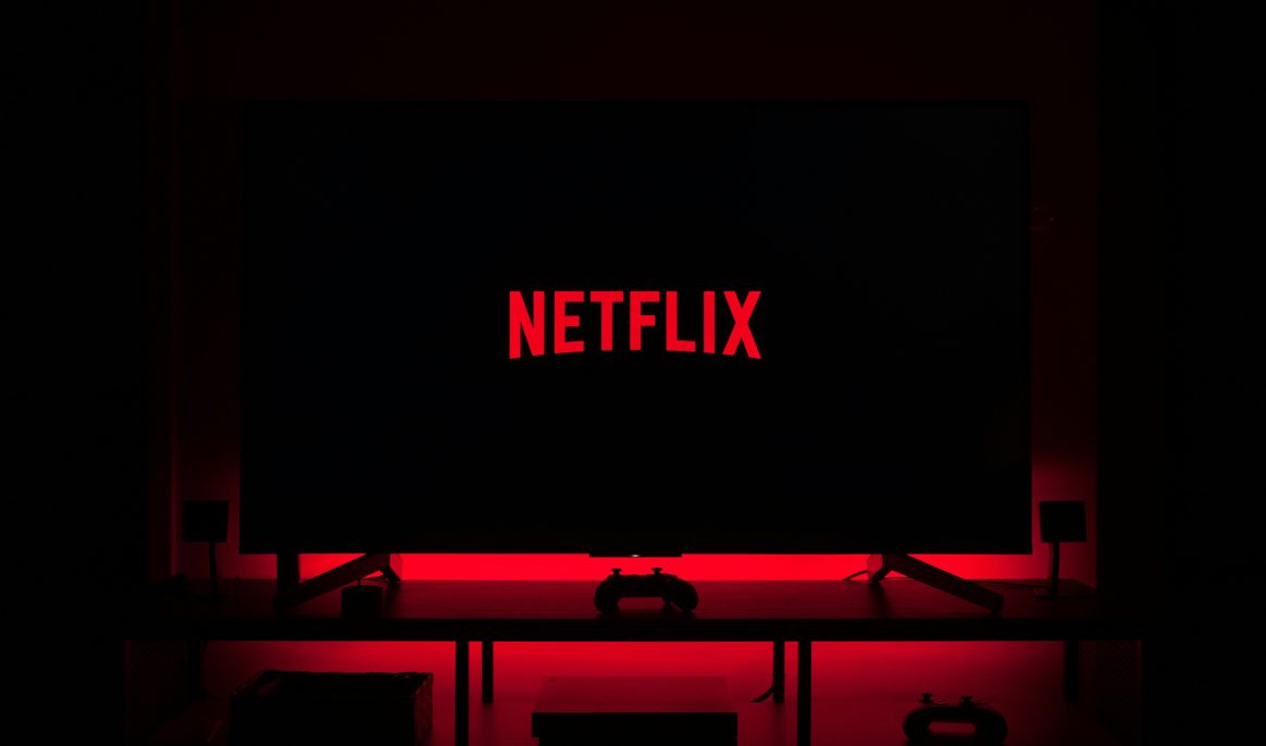 "Quand tu regardes Netflix, Netflix te regarde" : le Texas poursuit le géant du streaming