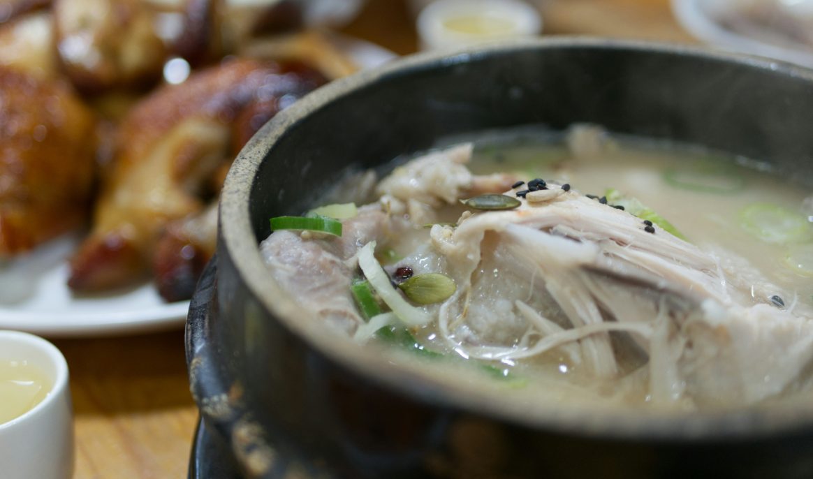 Boiling soup when it's 40 degrees: the Korean philosophy that's changing the way we face summer