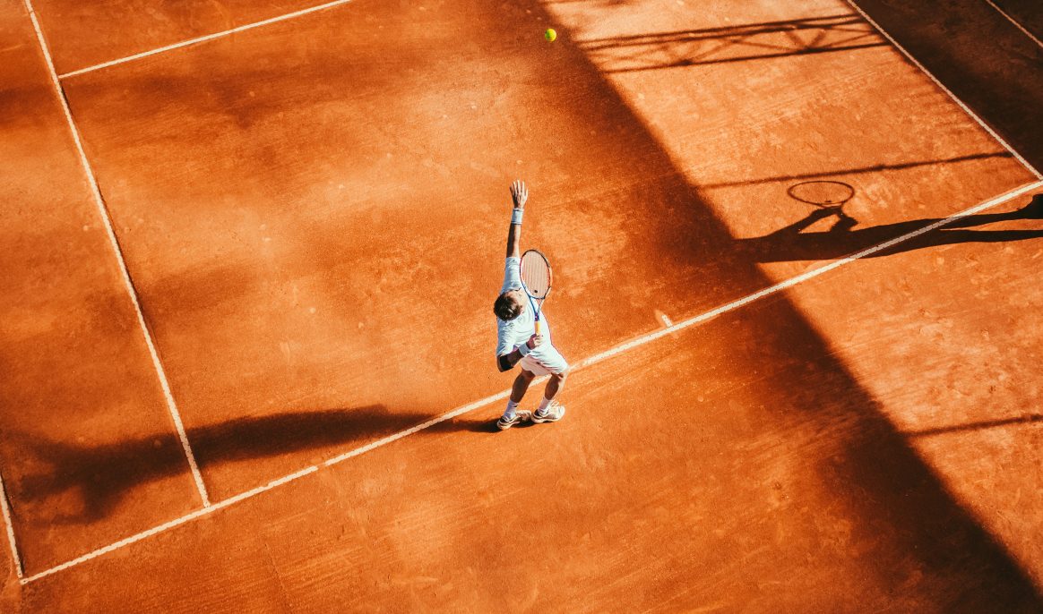 The athletes’ cry: between cathartic expression and recurring controversies
